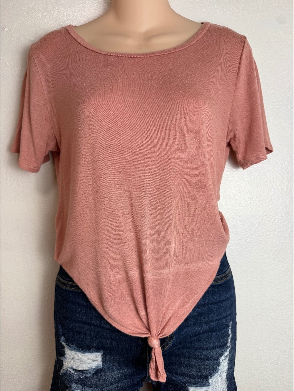 Active USA Women’s Medium Dusty Rose Front Tie Knot Short Sleeve Top